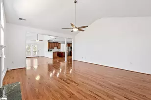 109 Guilford Dr, Easley, SC 29642 - Photo 21
