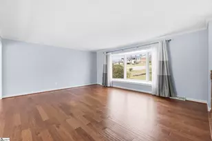 7 Balmoral Ct, Greenville, SC 29611 - Photo 3