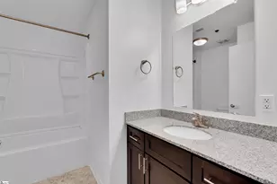 233 N Main St, Greenville, SC 29601 - Photo 9