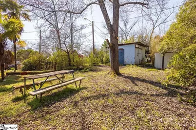 419 Academy Street, Laurens, SC 29360 - Photo 25