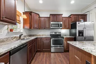 102 S Hamlet Ct, Moore, SC 29369 - Photo 9