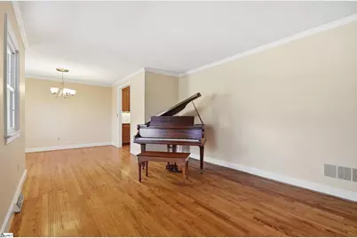 401 Dellrose Circle, Taylors, SC 29687 - Photo 5