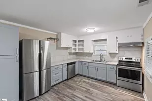 471 Chapel Rd, Greer, SC 29651 - Photo 9