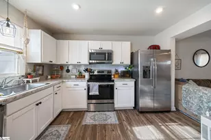 534 Hampton Townes Dr, Greenville, SC 29617 - Photo 9