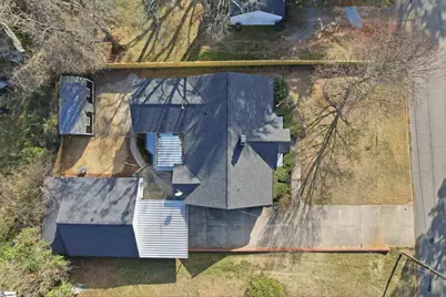 304 E 2nd Avenue, Easley, SC 29640 - Photo 5