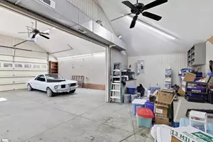 304 E 2nd Ave, Easley, SC 29640 - Photo 27