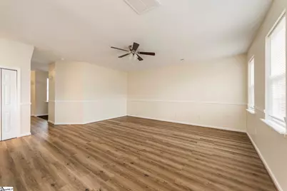 343 Annabel Drive, Boiling Springs, SC 29316 - Photo 3