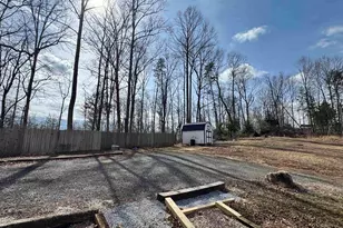 427 Circle Dr, Travelers Rest, SC 29690 - Photo 19