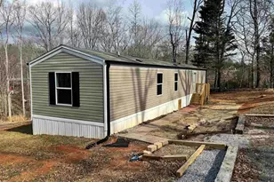 427 Circle Dr, Travelers Rest, SC 29690 - Photo 3