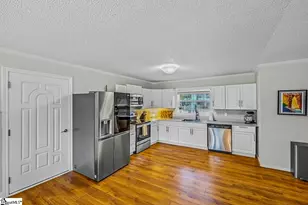 209 Boyd Ave, Simpsonville, SC 29681 - Photo 17