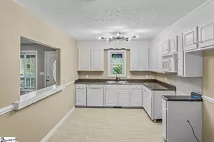 124 Nottingham Ln, Easley, SC 29640 - Photo 11