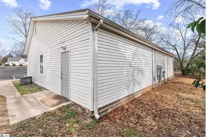 107 Hillcrest Avenue, Simpsonville, SC 29681 - Photo 33