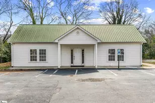 117 Hillcrest Ave, Simpsonville, SC 29681 - Photo 1