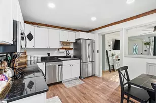 234 Bayberry Dr, Spartanburg, SC 29306 - Photo 9