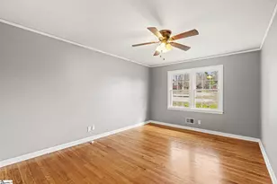 22 Woodridge Dr, Greenville, SC 29611 - Photo 13