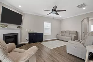 311 Rossmoor Ct, Duncan, SC 29334 - Photo 9