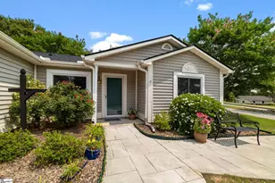 2 Hillview Dr, Greenville, SC 29615 - Photo 1