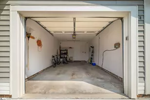 2 Hillview Dr, Greenville, SC 29615 - Photo 19