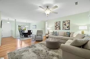 2 Hillview Dr, Greenville, SC 29615 - Photo 5