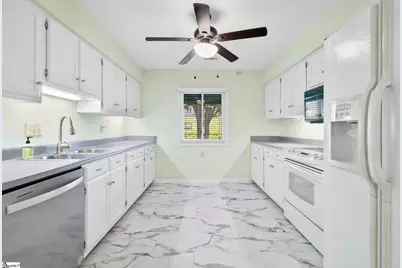 2 Hillview Drive, Greenville, SC 29615 - Photo 7