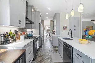 4 Claret Dr, Greenville, SC 29609 - Photo 9