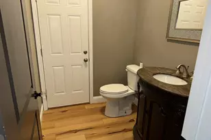 134 Carlton St, Greenwood, SC 29649 - Photo 7