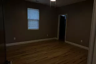 134 Carlton St, Greenwood, SC 29649 - Photo 9