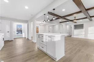 19 Velma Dr, Taylors, SC 29687 - Photo 5