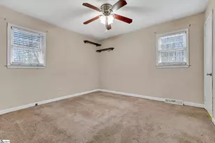 107 Bentbrush Dr, Simpsonville, SC 29680 - Photo 15