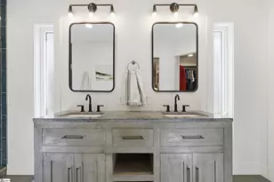 31 Long Forest Dr, Greenville, SC 29617 - Photo 25