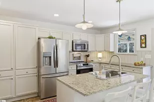 31 Long Forest Dr, Greenville, SC 29617 - Photo 15