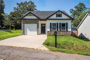 7 Lawrence St, Inman, SC 29349 - Photo 1