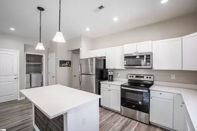 7 Lawrence Street, Inman, SC 29349 - Photo 3