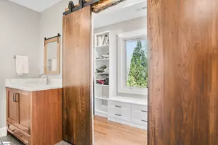 4 E Montclair Ave, Greenville, SC 29609 - Photo 27