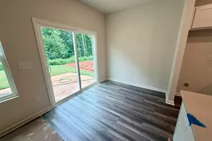 12127 Lansbury Dr, Inman, SC 29349 - Photo 13