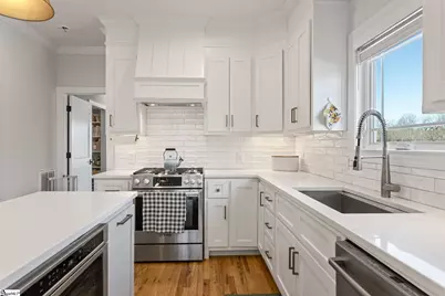 204 Mayfield Street, Greenville, SC 29601 - Photo 11