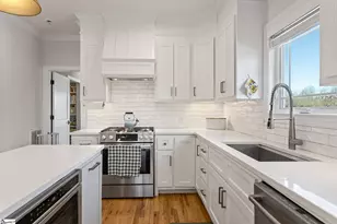 204 Mayfield St, Greenville, SC 29601 - Photo 11