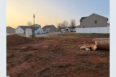 302 Oglesby Creek Lane, Spartanburg, SC 29303 - Photo 13