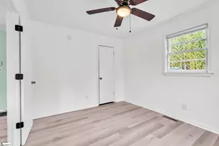 5 Bagwell Ave, Greenville, SC 29611 - Photo 13