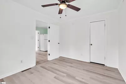 5 Bagwell Avenue, Greenville, SC 29611 - Photo 13