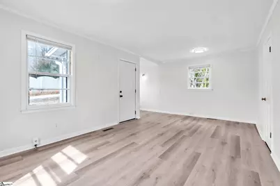 5 Bagwell Avenue, Greenville, SC 29611 - Photo 5