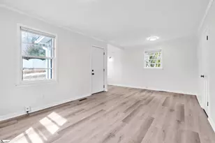 5 Bagwell Ave, Greenville, SC 29611 - Photo 5