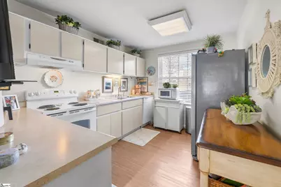 925 Cleveland Street #Unit 59, Greenville, SC 29601 - Photo 11