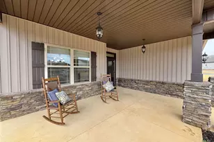 305 Linden Hall Ln, Easley, SC 29640 - Photo 3