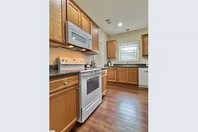 305 Linden Hall Lane, Easley, SC 29640 - Photo 11