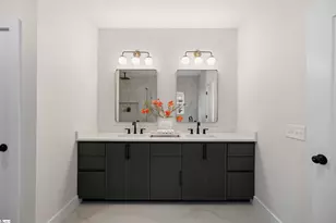 13 Stall St, Greenville, SC 29609 - Photo 11