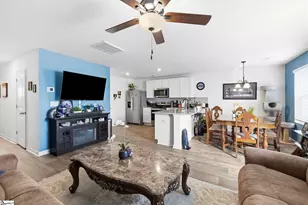 6075 Willutuck Dr, Boiling Springs, SC 29316 - Photo 9