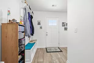 6075 Willutuck Dr, Boiling Springs, SC 29316 - Photo 5