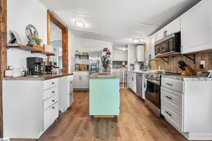 6 Homeplace Ct, Simpsonville, SC 29680 - Photo 7