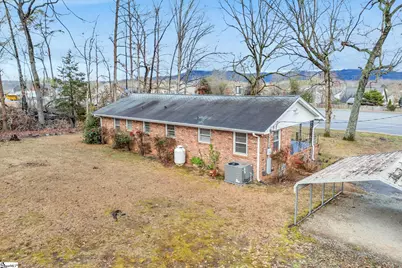 8819 White Horse Road, Greenville, SC 29617 - Photo 5